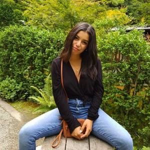 Meet your Posher, Sally